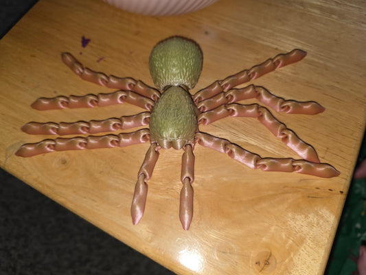 🕷️ Articulated 3D Printed Spider – Fun, Flexible & Spooky-Cool! Kendra's Self-Made Originations